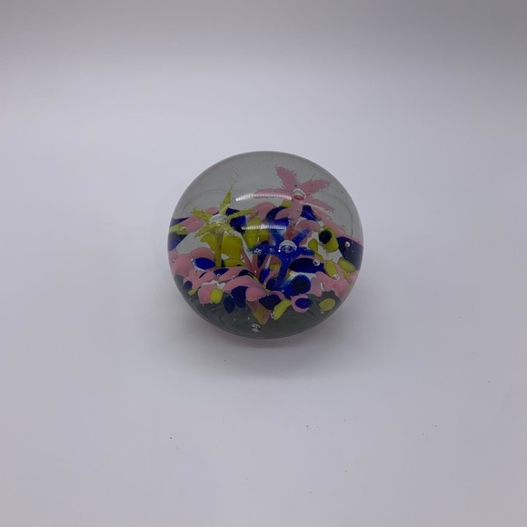 Stunning Vtg. Cobalt Blue Pink & Yellow Flowered Art Glass PAPERWEIGHT 3” - Picture 12 of 14